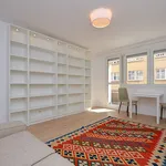 Rent 1 bedroom apartment of 646 m² in Stuttgart