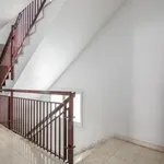 Rent 4 bedroom apartment in Barcelona