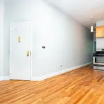 Rent 2 bedroom apartment in Brooklyn