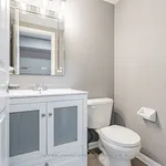 Rent 4 bedroom apartment in Brampton