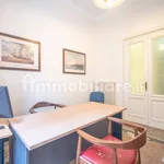 Rent 5 bedroom apartment of 188 m² in Genoa