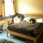 Rent 4 bedroom flat in Colchester