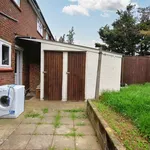 Rent 2 bedroom flat in Uxbridge