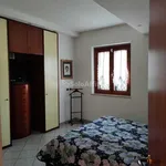 Rent 2 bedroom house of 90 m² in latina