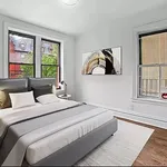 Rent 2 bedroom apartment of 1100 m² in Manhattan