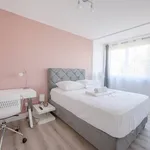 Rent 3 bedroom apartment of 670 m² in Marseille