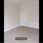 Rent 2 bedroom flat in South West England