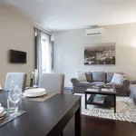 Rent 1 bedroom apartment of 62 m² in Florence