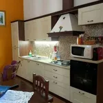 Rent 3 bedroom house of 100 m² in Felline