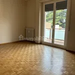 Rent 4 bedroom apartment of 150 m² in Varese