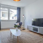 Rent 1 bedroom apartment of 58 m² in Dusseldorf