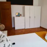 Rent 5 bedroom apartment in porto