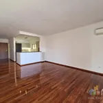 Rent 2 bedroom apartment of 90 m² in Νησί