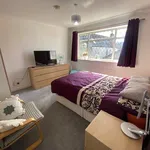 Rent 5 bedroom flat in Lichfield