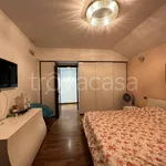 Rent 5 bedroom house of 200 m² in Assago