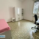 Rent 3 bedroom apartment of 80 m² in Bologna