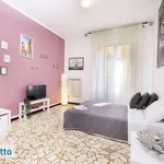 Affitto 4 camera appartamento di 85 m² in Bologna