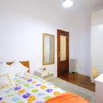 Rent a room of 86 m² in madrid