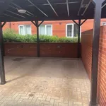 Rent 2 bedroom flat in Salford