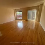 Appartement de 3229 m² avec 3 chambre(s) en location à Toronto (Clairlea-Birchmount)