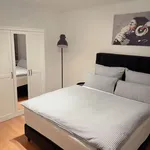 Miete 2 Schlafzimmer wohnung von 60 m² in Frankfurt am Main