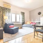 Rent 1 bedroom apartment of 30 m² in Zagreb