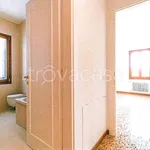 Rent 5 bedroom apartment of 122 m² in Venezia