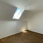 Appartement de 91 m² avec 5 chambre(s) en location à La Francheville