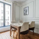 Rent 1 bedroom apartment of 35 m² in Paris