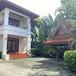 Rent 5 bedroom house of 400 m² in Bangkok