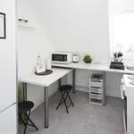 Rent 2 bedroom apartment of 30 m² in Stuttgart