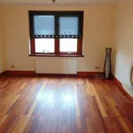 Rent 2 bedroom flat in North Lanarkshire