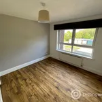 Rent 3 bedroom flat in South Lanarkshire