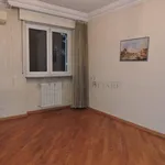 Rent 3 bedroom apartment of 100 m² in Milano