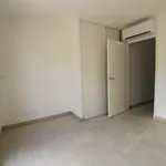 Appartement de 167 m² avec 6 chambre(s) en location à Nîmes