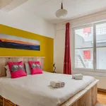 Huur 2 slaapkamer appartement van 1292 m² in Brussels