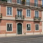 Rent 2 bedroom apartment in Lisbon