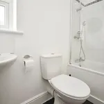 Rent 2 bedroom flat in Essex