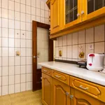 Rent a room of 75 m² in Madrid