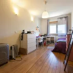 Rent 5 bedroom apartment in Porto