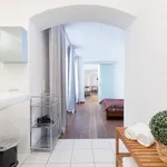 Rent 2 bedroom apartment of 70 m² in Vienna