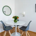 Miete 4 Schlafzimmer wohnung von 45 m² in Vienna