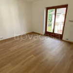 Rent 4 bedroom apartment of 109 m² in Lana