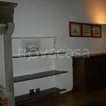 Affitto 3 camera appartamento di 80 m² in Firenze