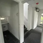 Rent 3 bedroom flat in Wales