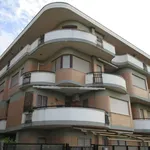 Rent 2 bedroom apartment of 60 m² in Roma