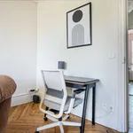 Appartement de 657 m² avec 1 chambre(s) en location à Paris