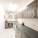 Rent 6 bedroom flat in Leeds