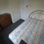 Rent 4 bedroom house in Yorkshire And The Humber