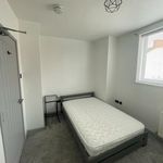 Rent 6 bedroom house in North East England